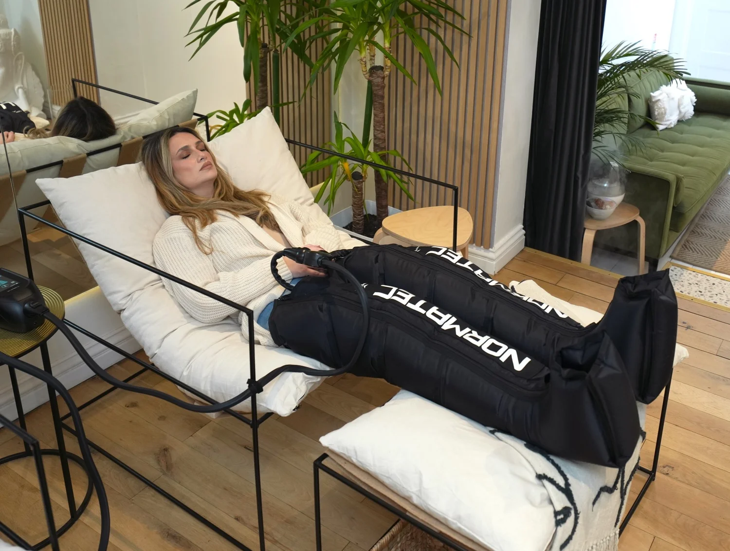 Active Recovery vs Complete Rest: The Ultimate Guide to Faster Physical Recovery
